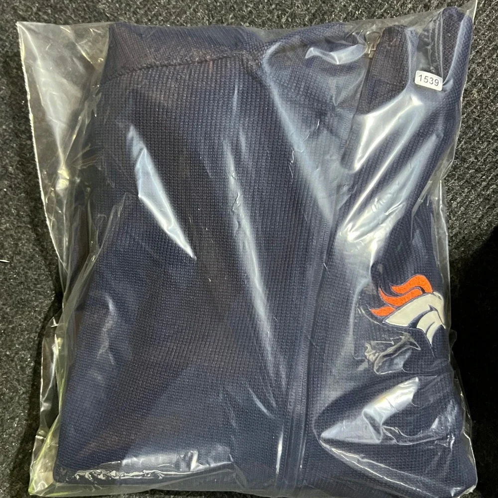 NFL team apparel